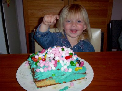 Fathers' Day Cake (2005)